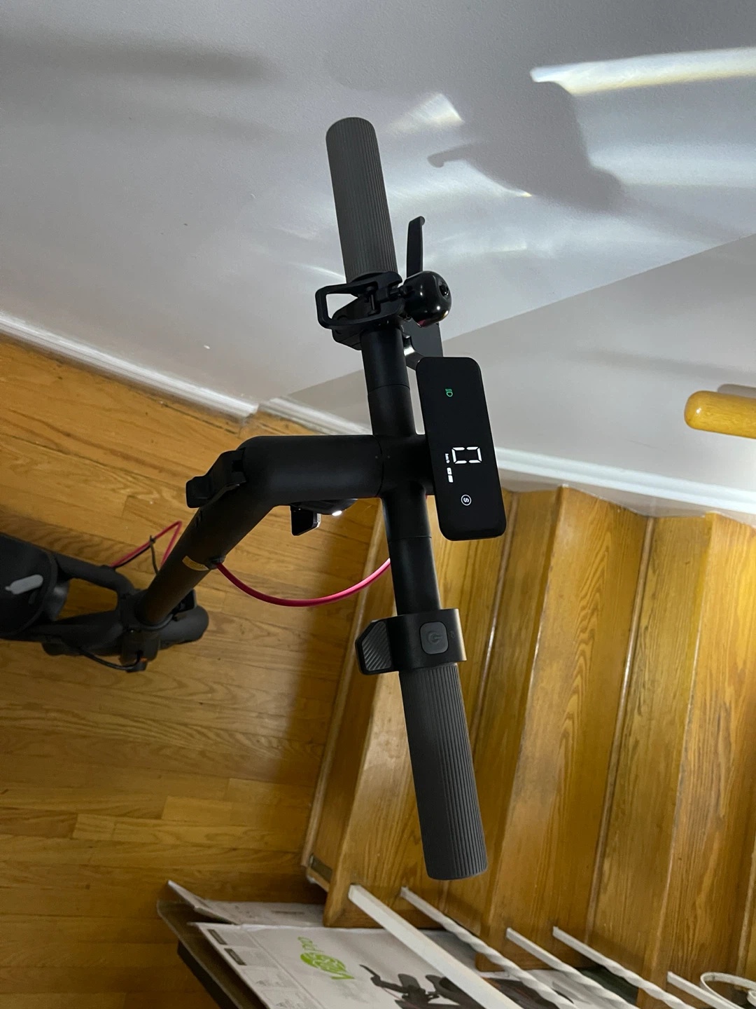 Navee V25 Pro Electric Scooter - photo 2