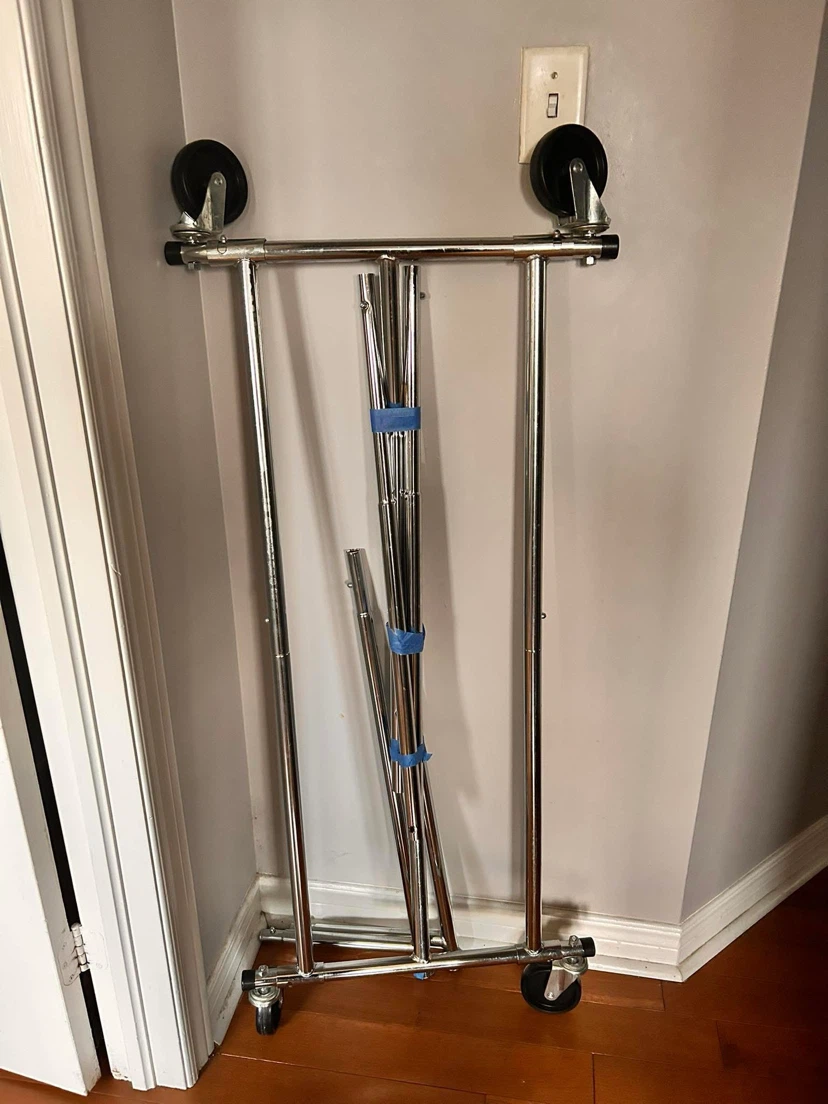 Collapsible Rolling Garment Rack with Wheels - photo 2