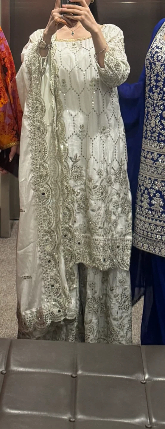 White Embellished Salwar Kameez Dupatta Set - photo 4