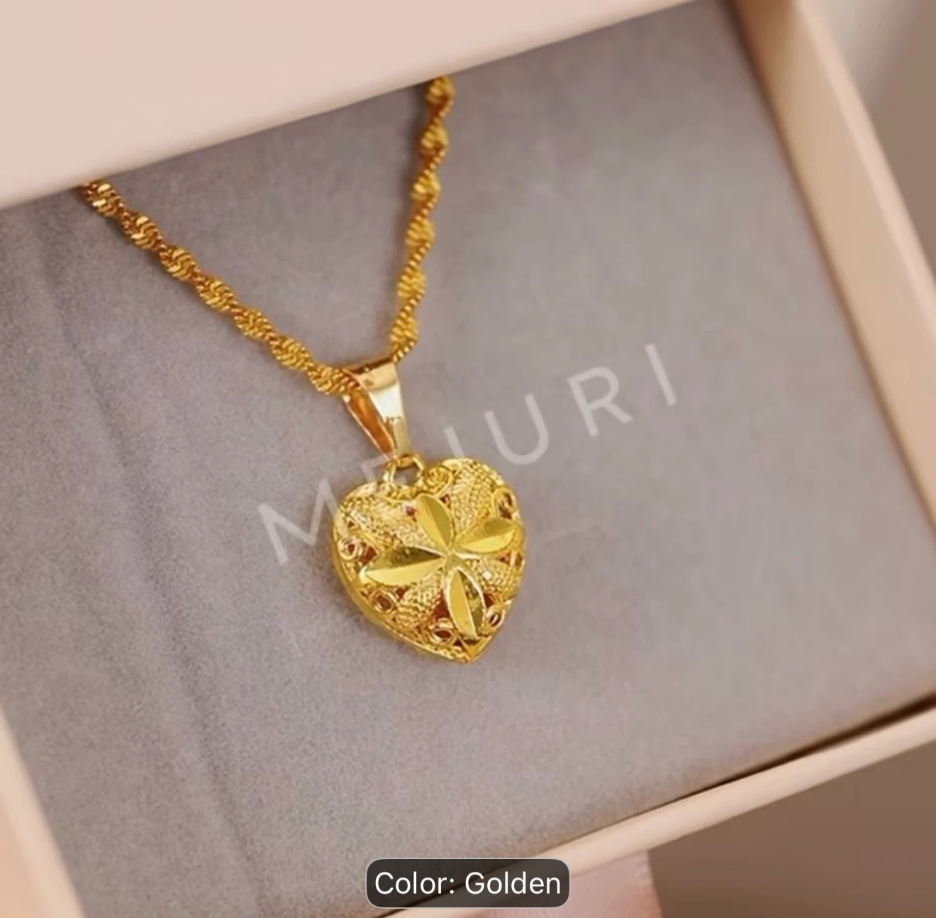 MEHURI Heart Pendant Necklace - Golden - photo 2