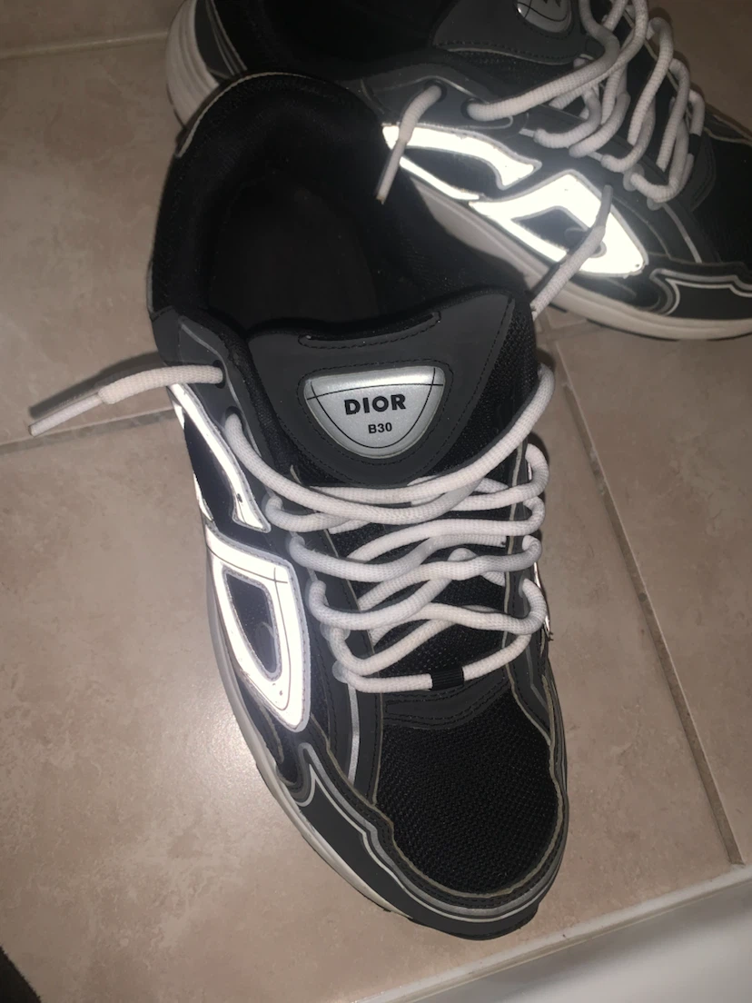 Dior b30