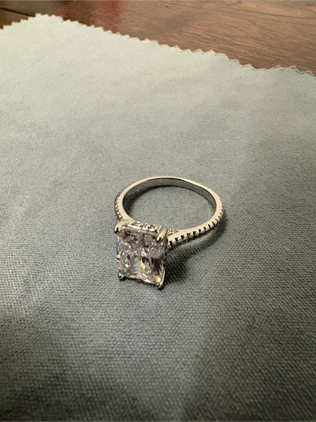 Ring