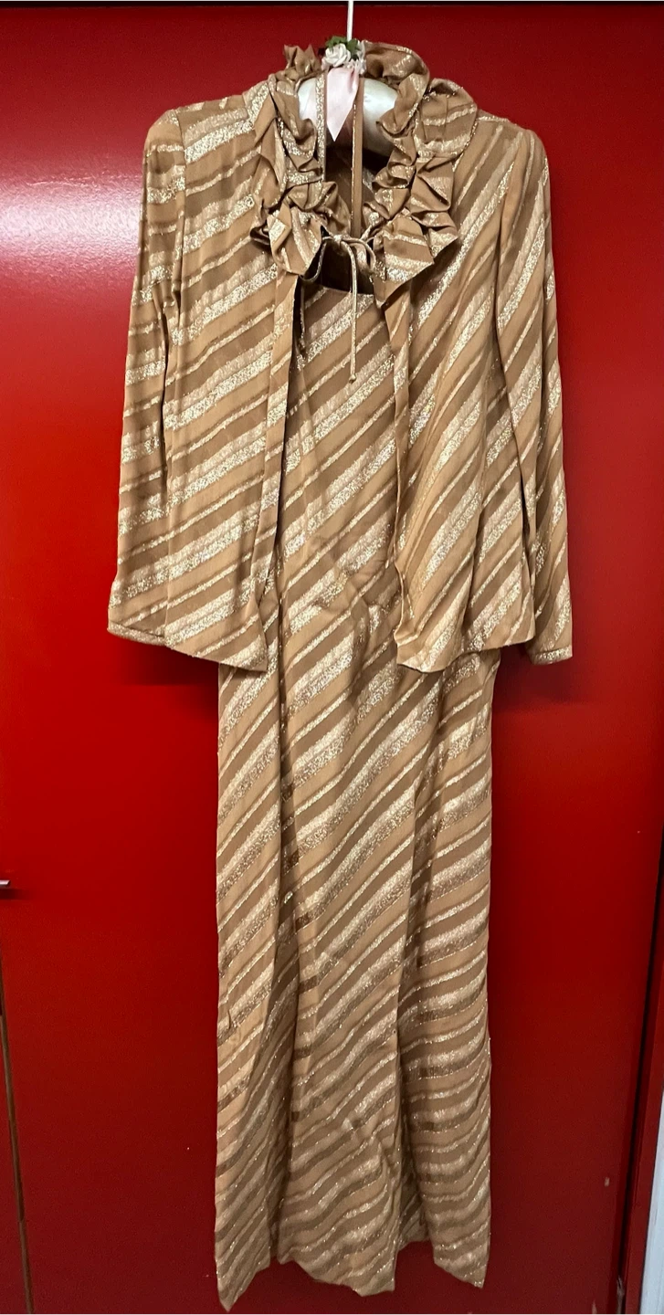 Gold Shimmer Dress with Matching Jacket Set - photo 3
