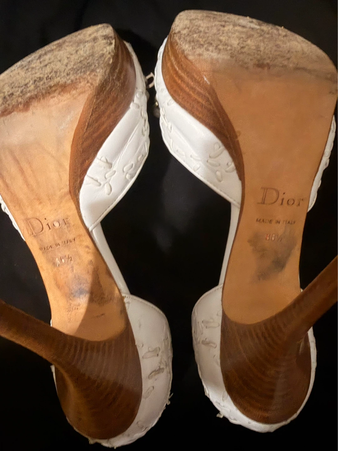 Dior White Leather Heels Size 36.5 - photo 2