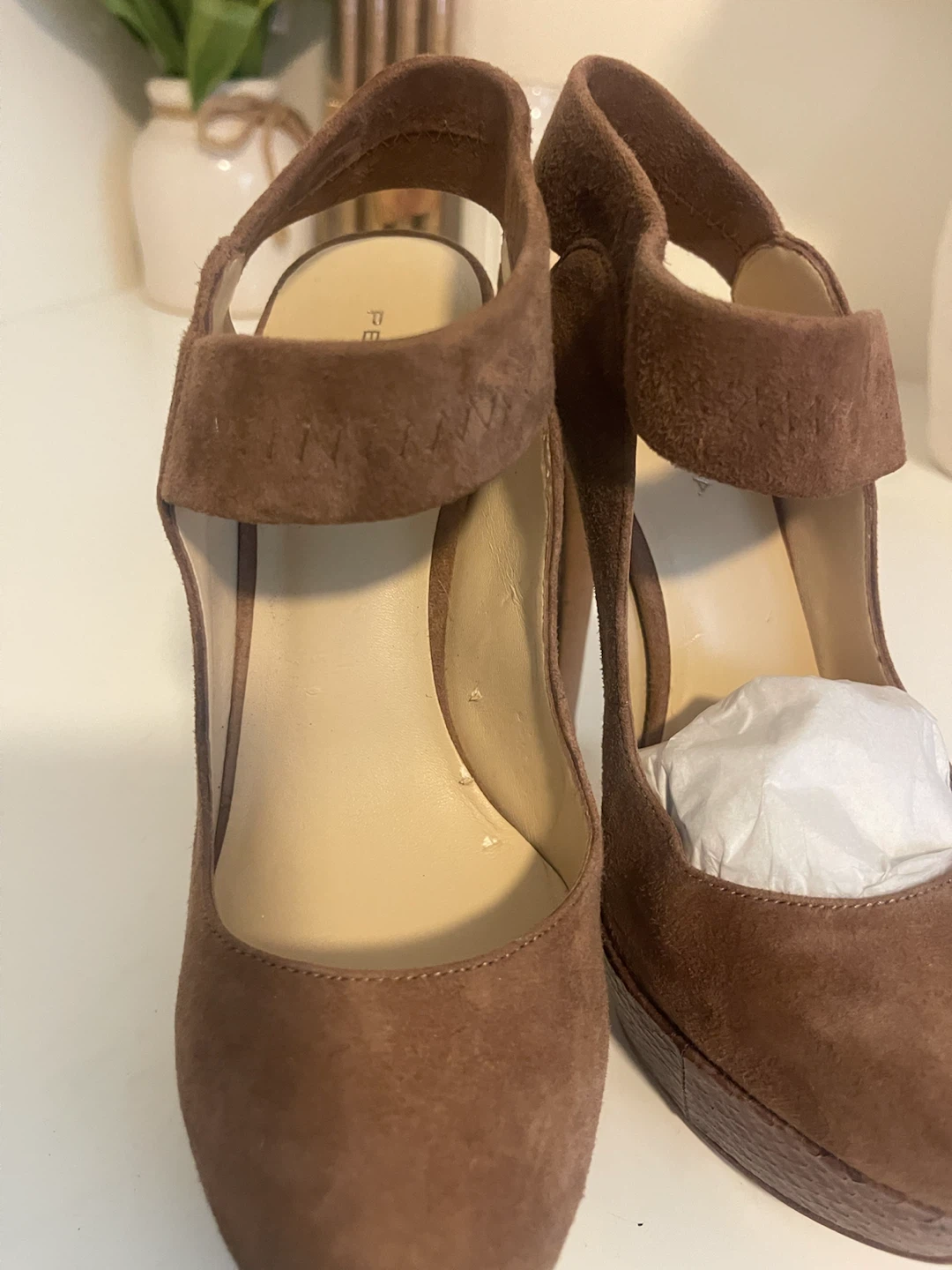 Pelle Moda Suede Heels - photo 3