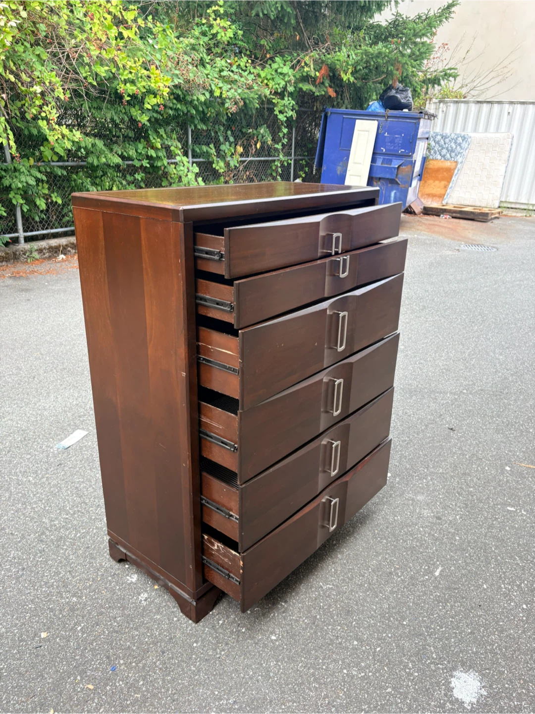 Dresser - photo 3
