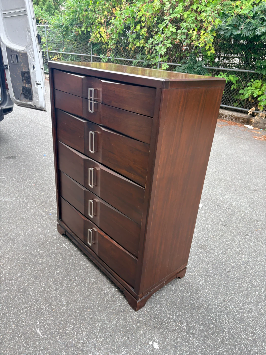 Dresser - photo 4