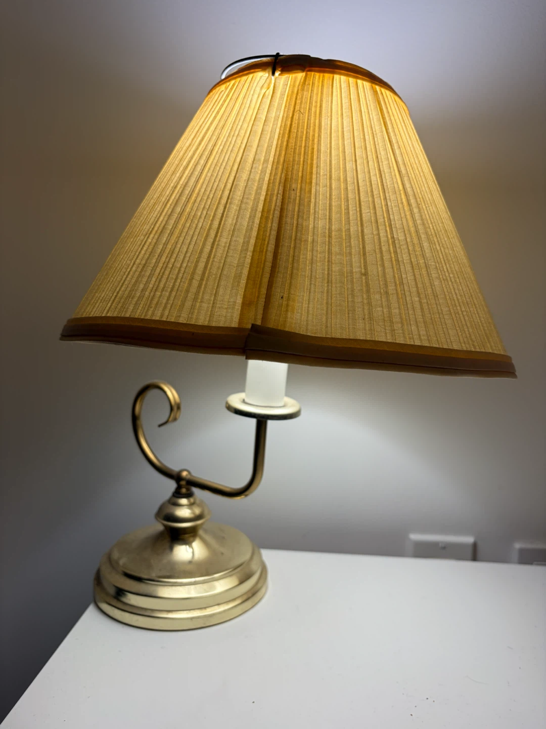Vintage Table Lamp with Pleated Shade(Pickup from 8/20〜8/31)