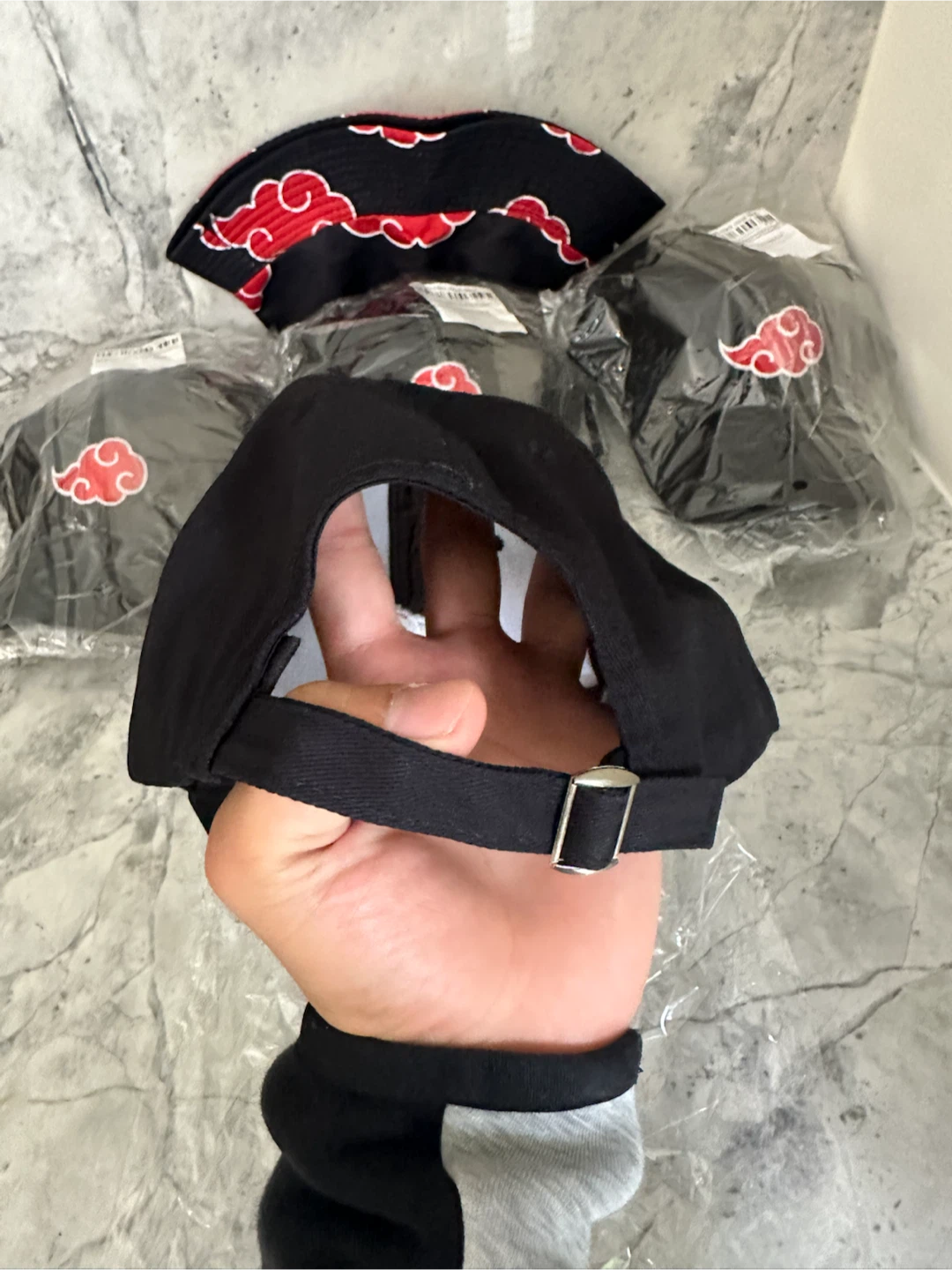 Black Baseball Cap with Red Cloud Design - photo 4