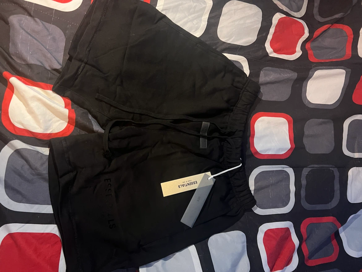 Fear of God Essentials Black Men's Shorts - photo 3