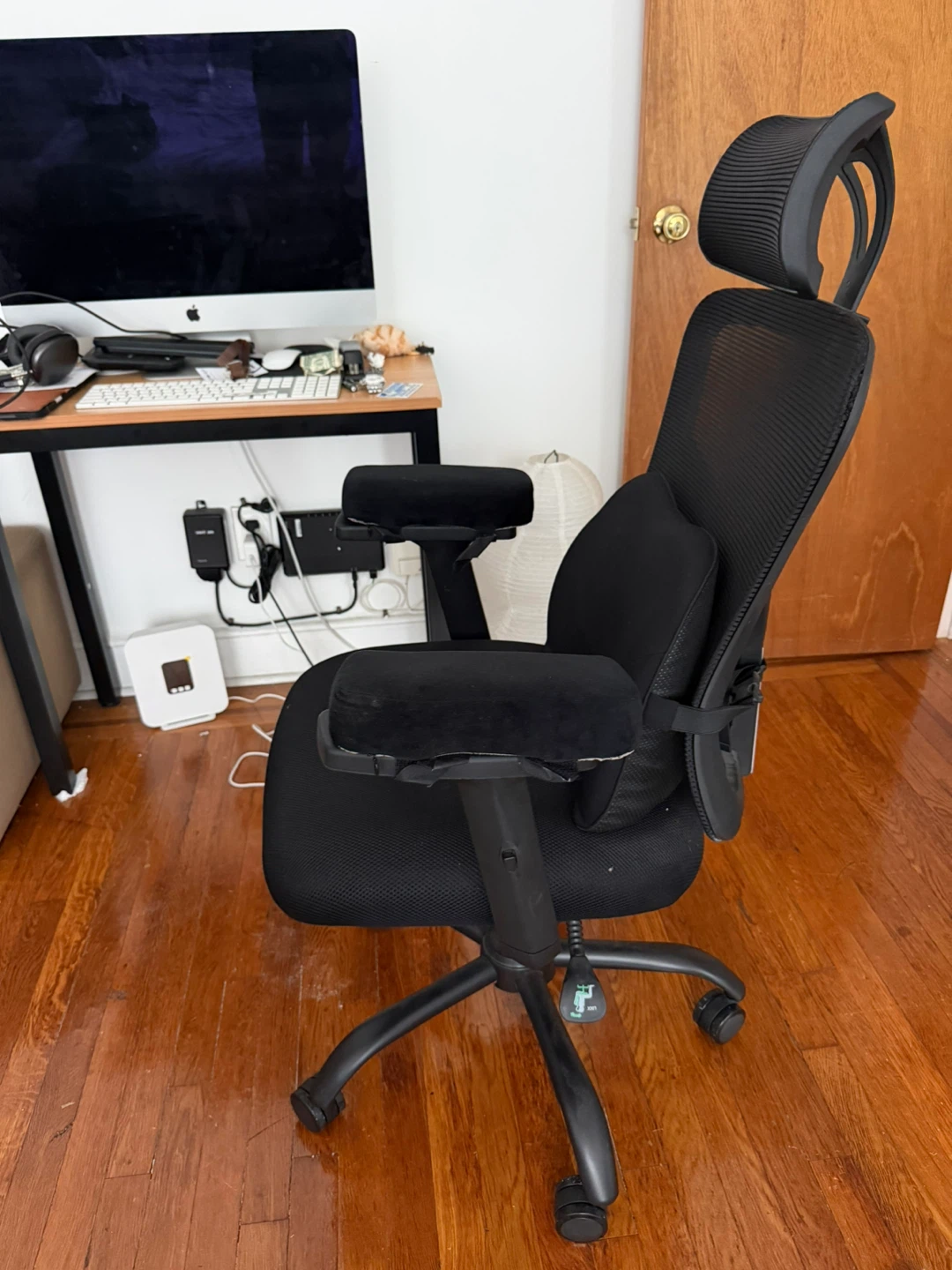 Black Ergonomic Mesh Office Chair with Lumbar Support - photo 2