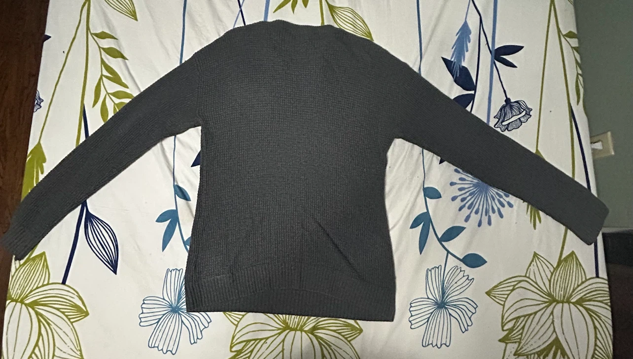 H&M Grey Long Sleeve Sweater - Size S - photo 2