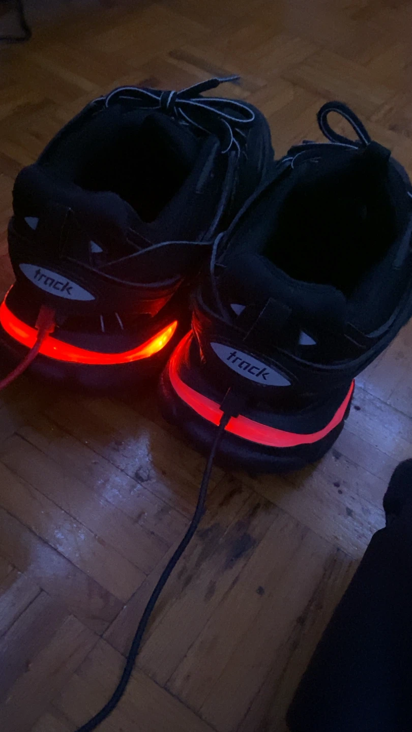 LED Balenciaga Tracks *SALE* - photo 5