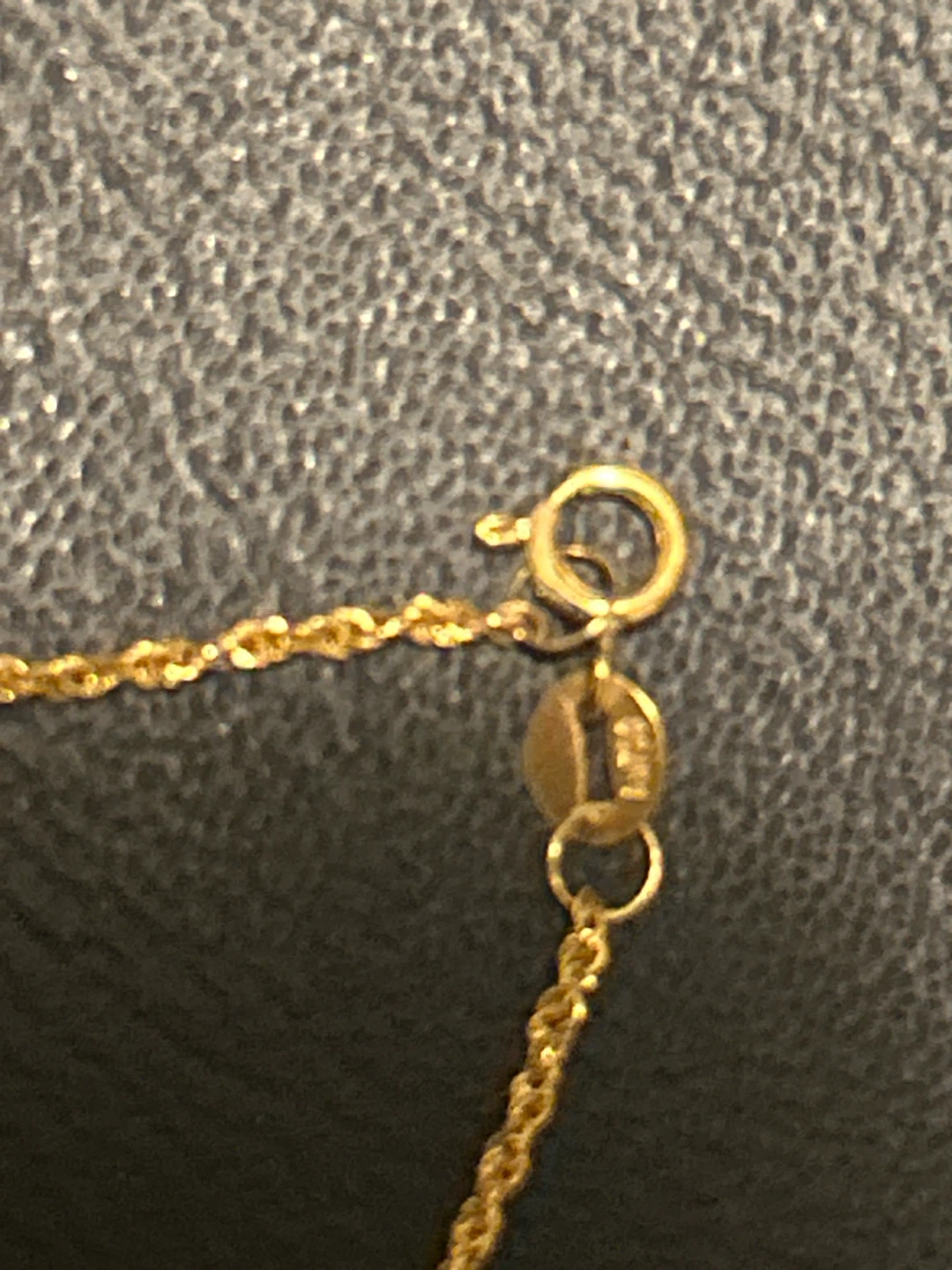 Gold 18k Clover Necklace with Green Pendant - photo 4
