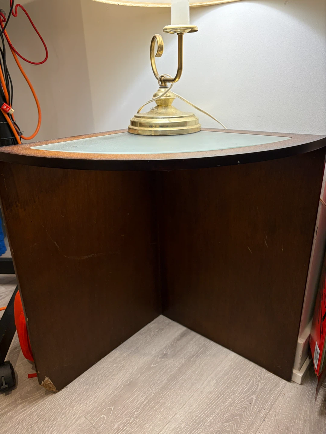 Corner Accent Table (Pickup from 8/20〜8/31)