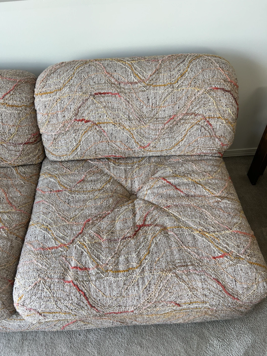 Smallish funky sectional sofa - photo 4