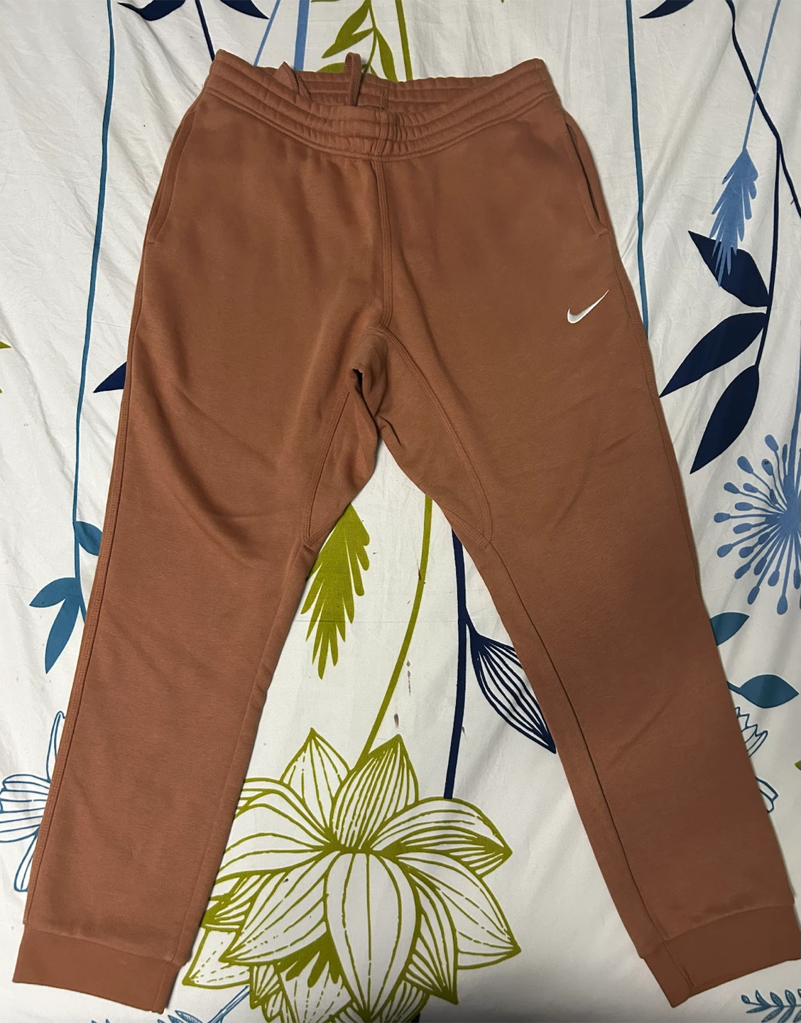 Nike Sweatpants - Size L - Brown