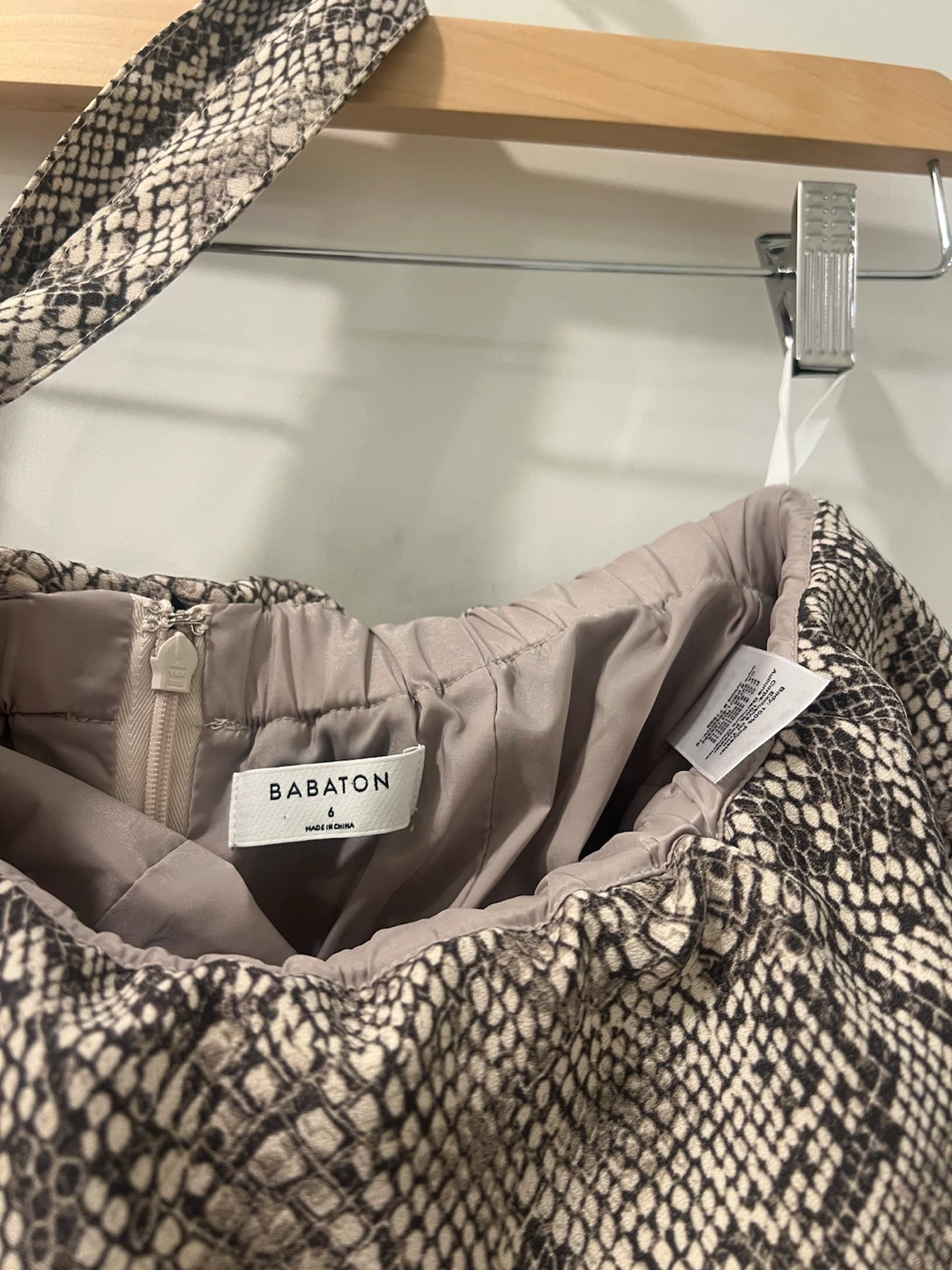 Aritzia Babaton Jumpsuit - Size 6 - photo 2
