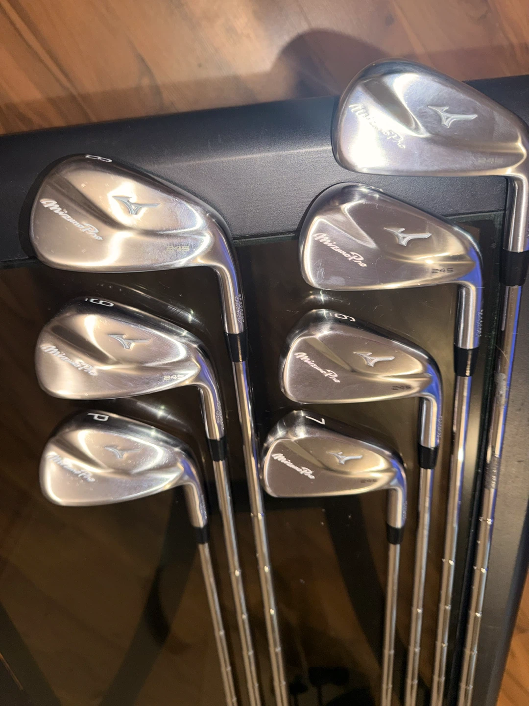 Right Handed Mizuno Pro 245 Irons 4-PW