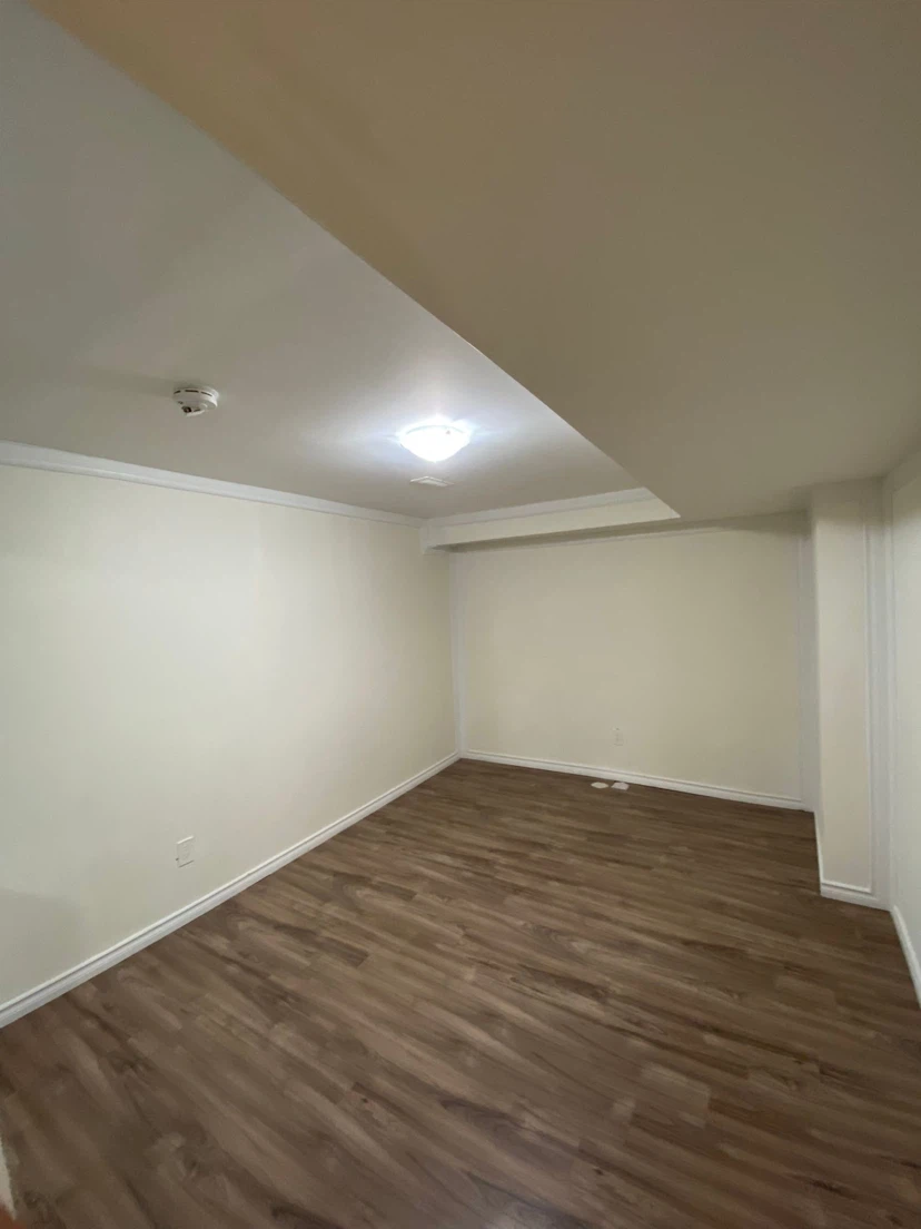 Bedroom and bathroom rental available - photo 4