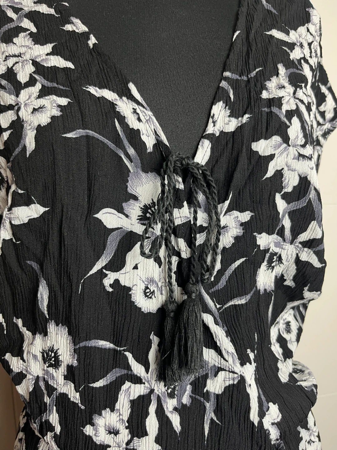 Black Tape Floral Dress - Size M - photo 3