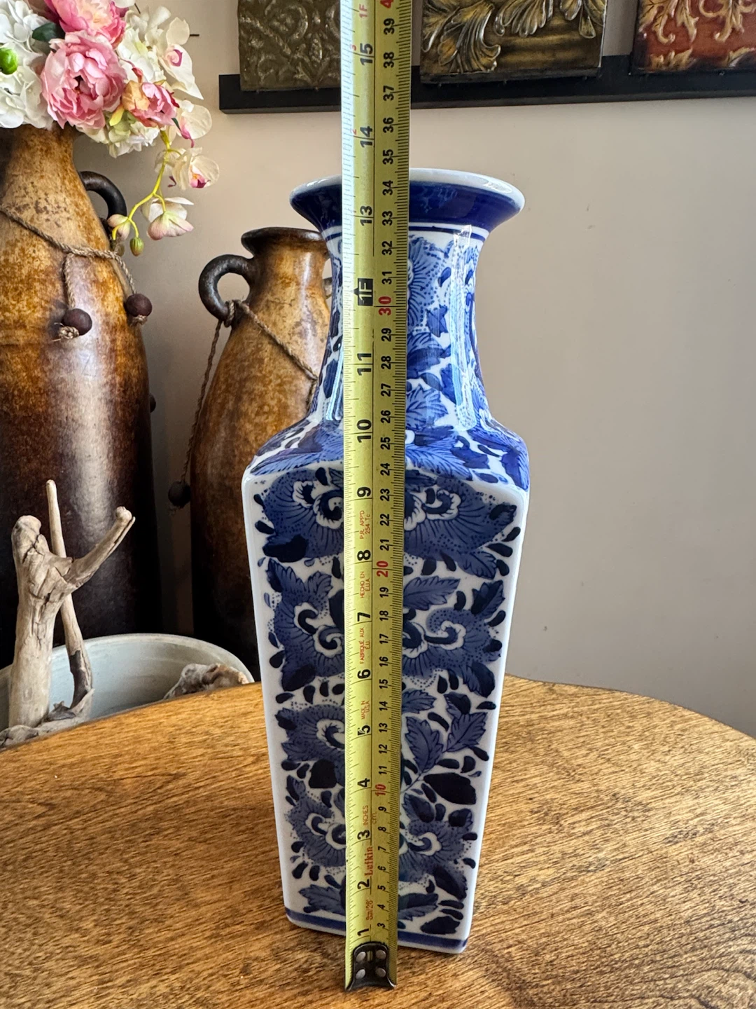 Blue and White Floral Vase - photo 4