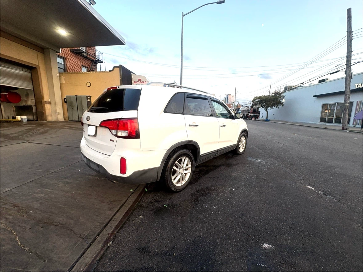 2015 Kia sorento - photo 2