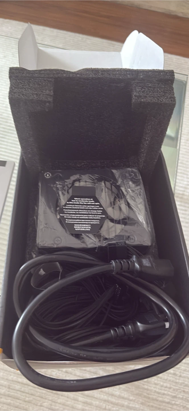 Corsair SF750 SF Series 750 Watt Power Supply - photo 3