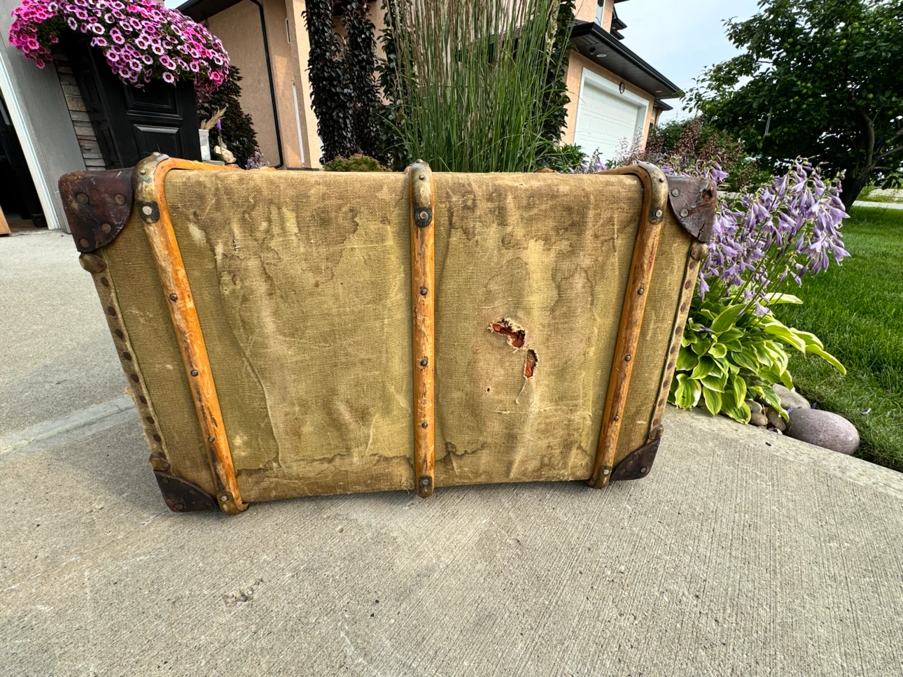 Vintage Trunk Luggage W30” x D19” x H19” - photo 5