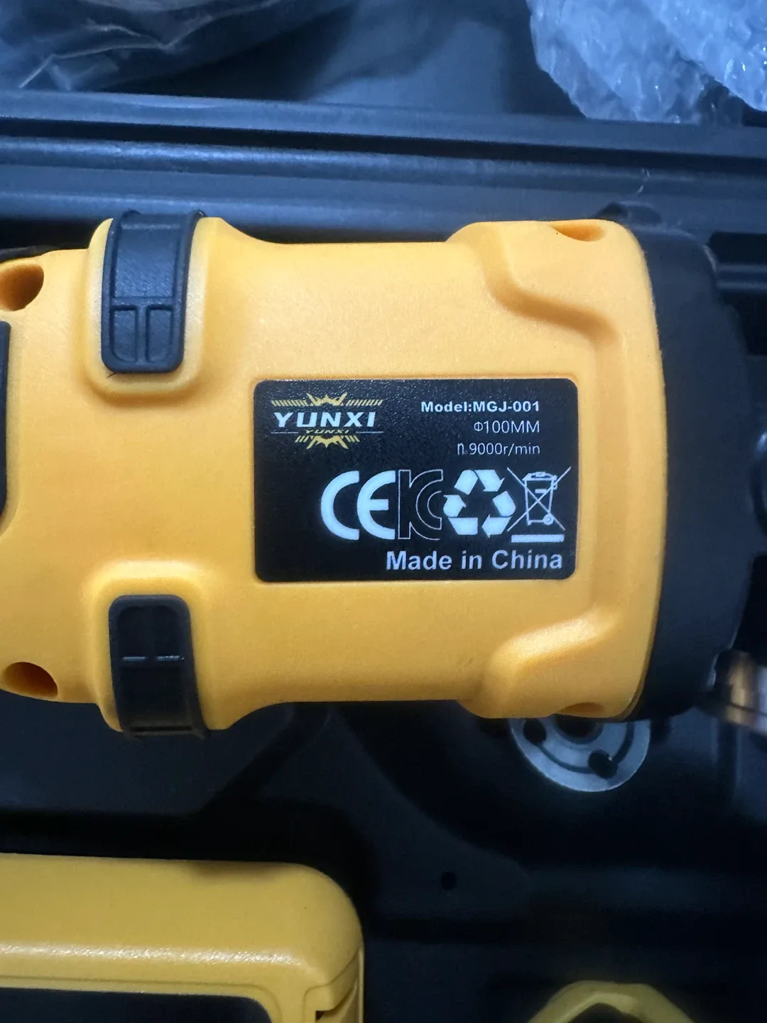 Cordless Angle Grinder Kit (BNIB) - photo 3