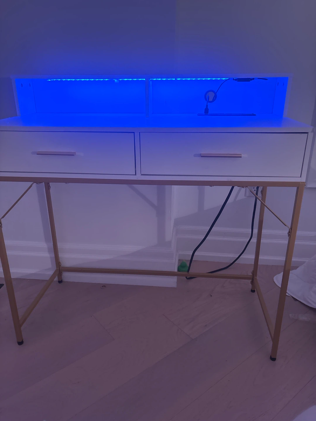 White Desk with Gold Legs and LED Lights - photo 4
