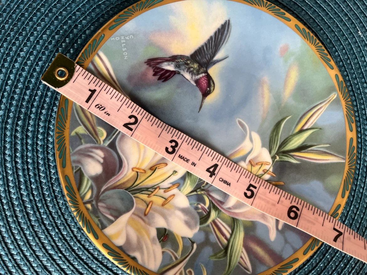 Vintage Collector’s Plate- Pickard Hummingbird/ Lilies, 1989 - photo 4