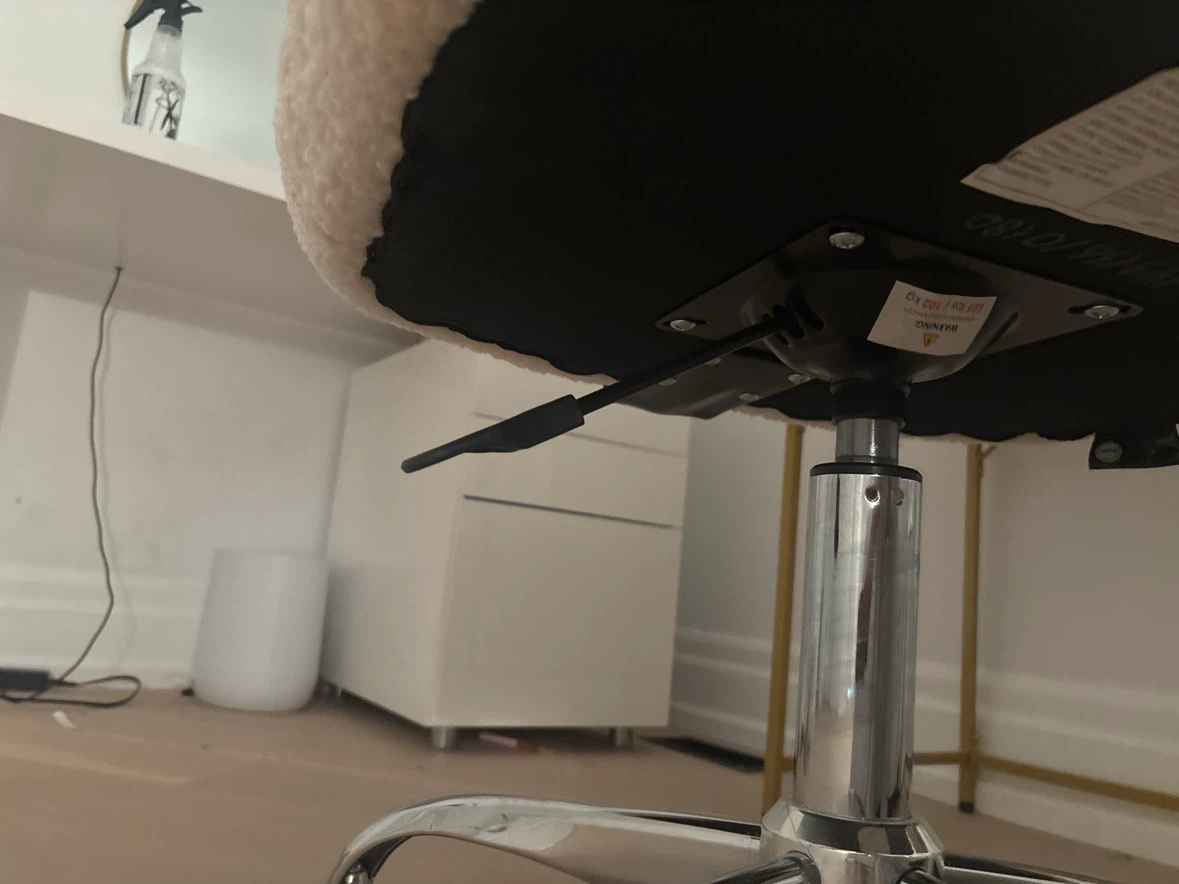 Hello Kitty Sherpa Office Chair - photo 4