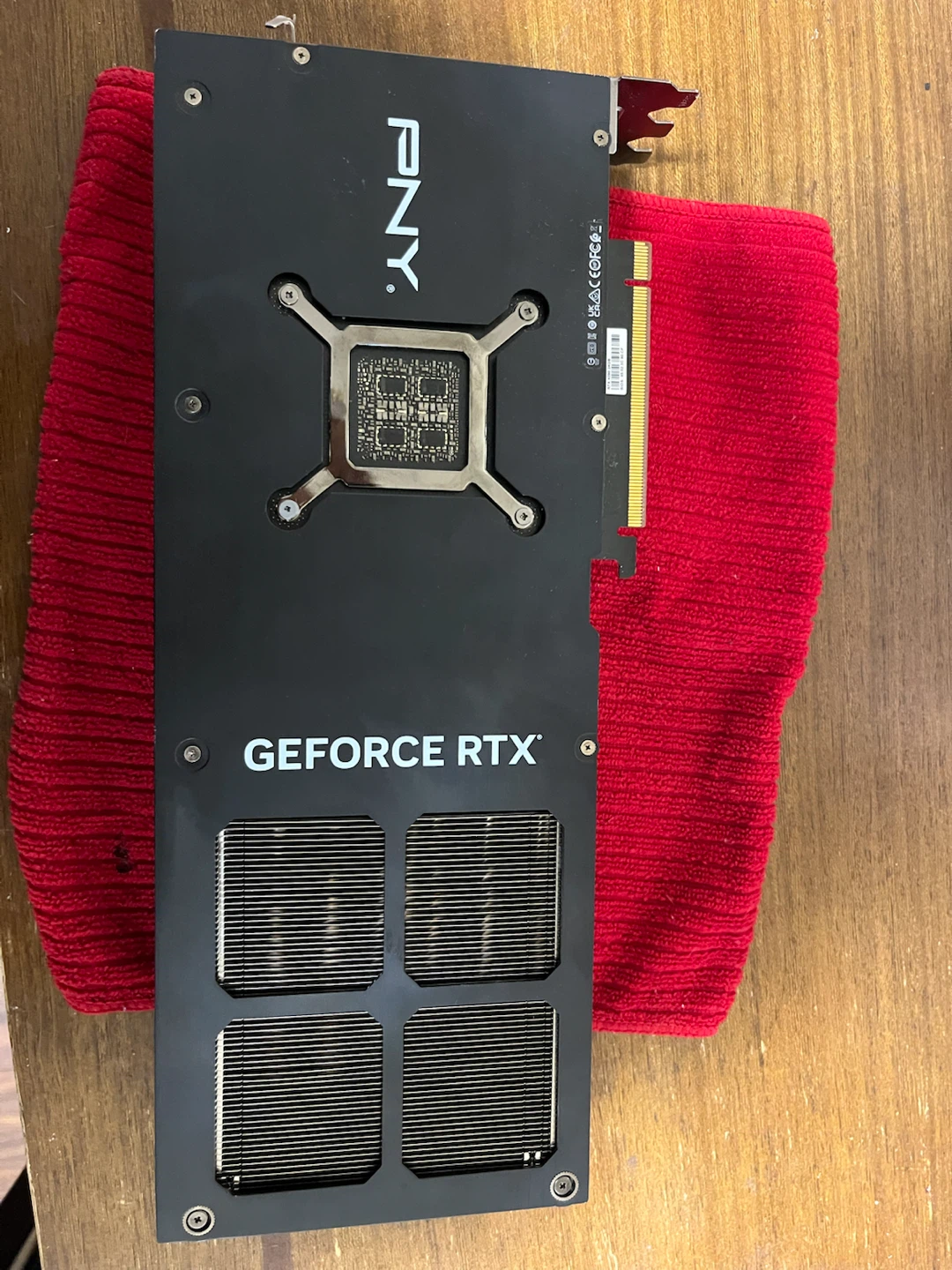 PNY GeForce RTX 4090 24GB - photo 3