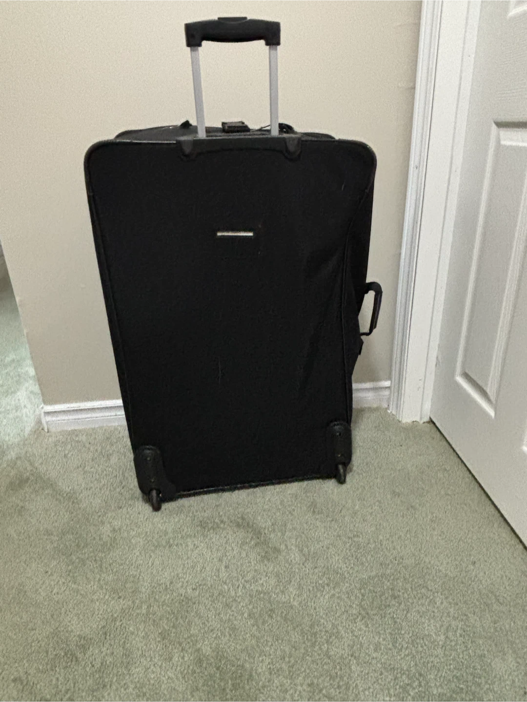 Black Samsonite Rolling Suitcase - photo 2