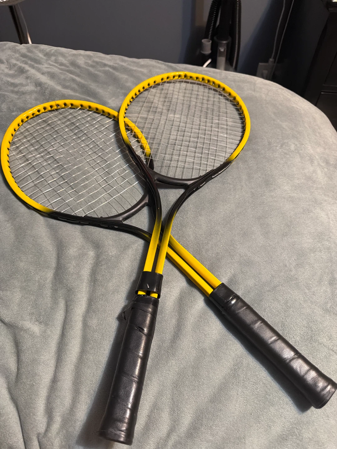 Tennis rackets