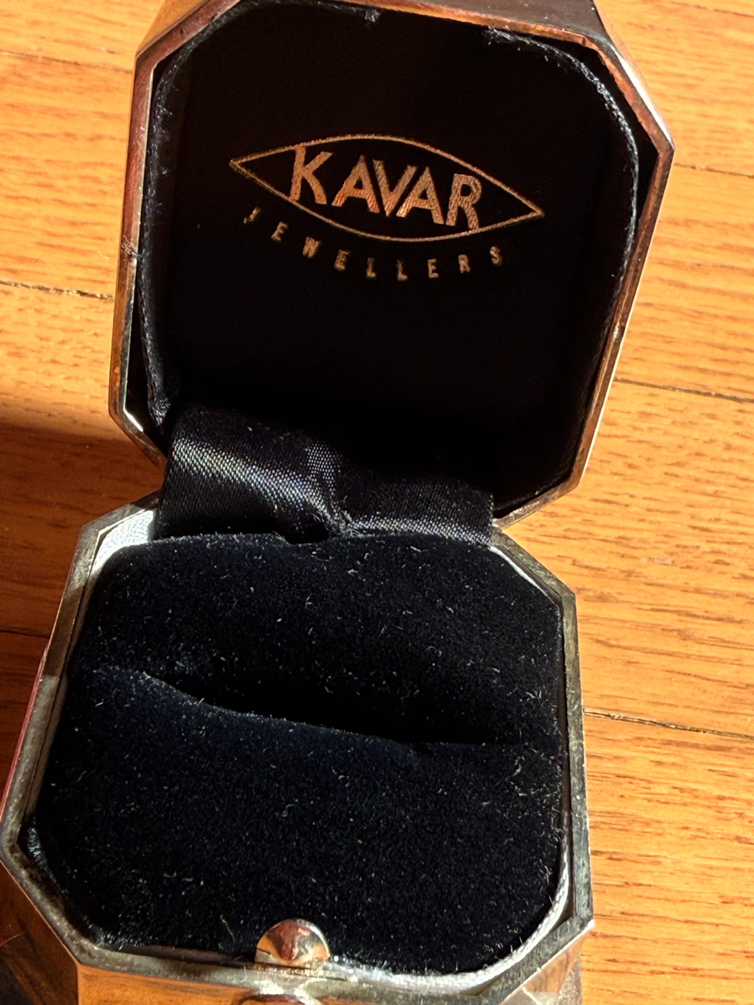 Vintage Silver Ring Box Kavar Jewellers (Looks like Birks) - photo 4