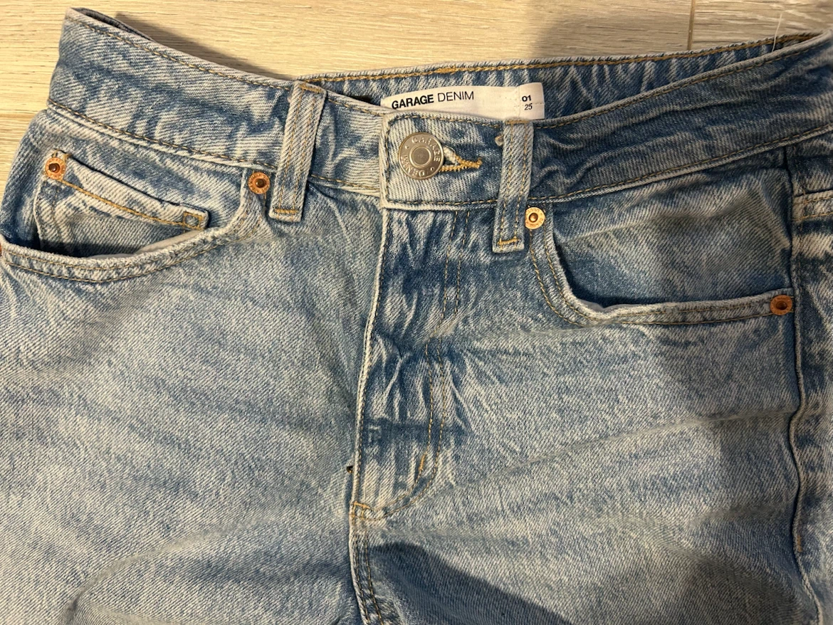 Garage Women's Jeans – Size 25 - photo 2