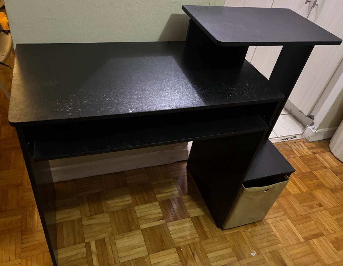 FREE Black Computer Desk - photo 2