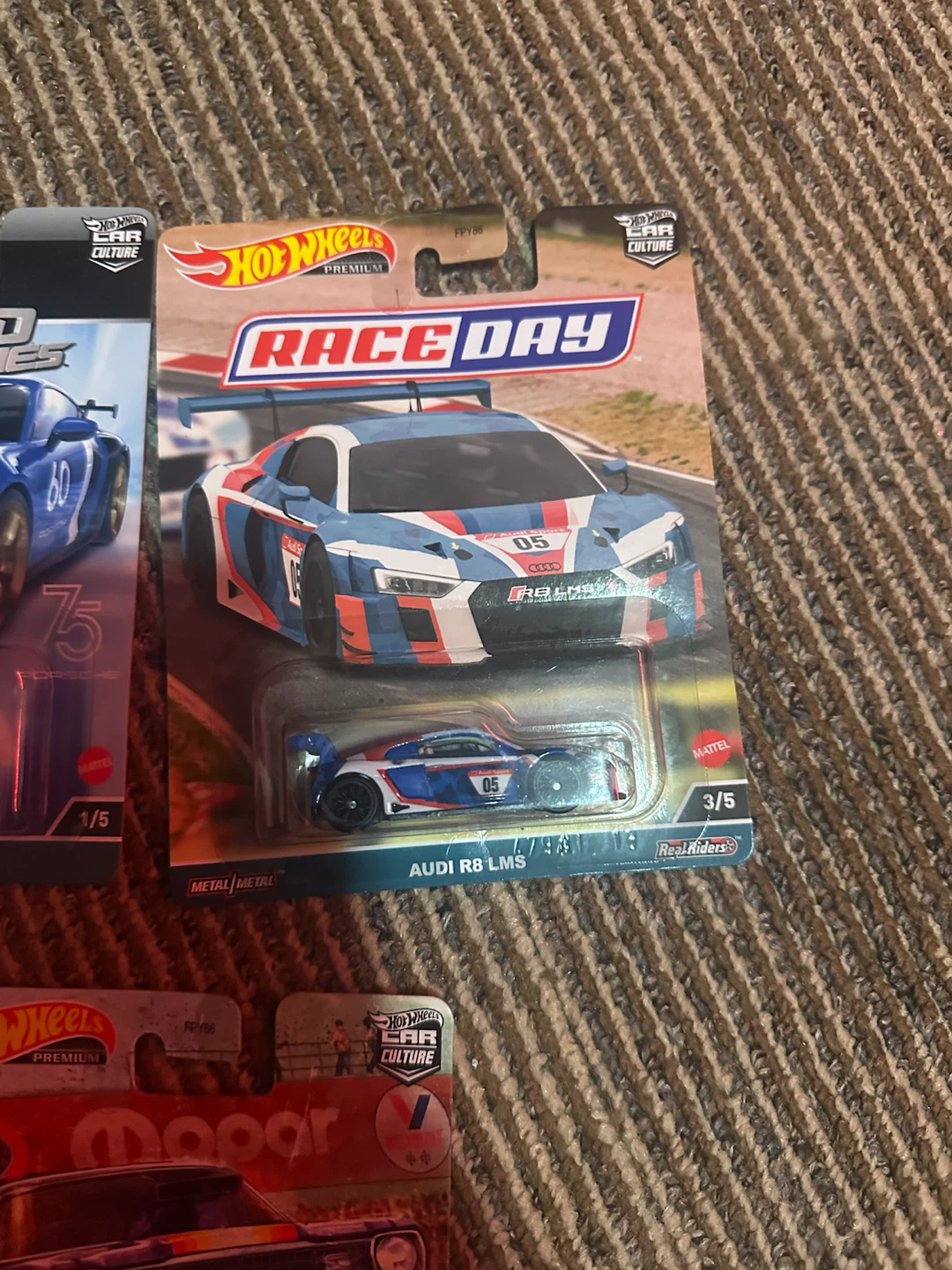 Hot wheel lot - photo 3