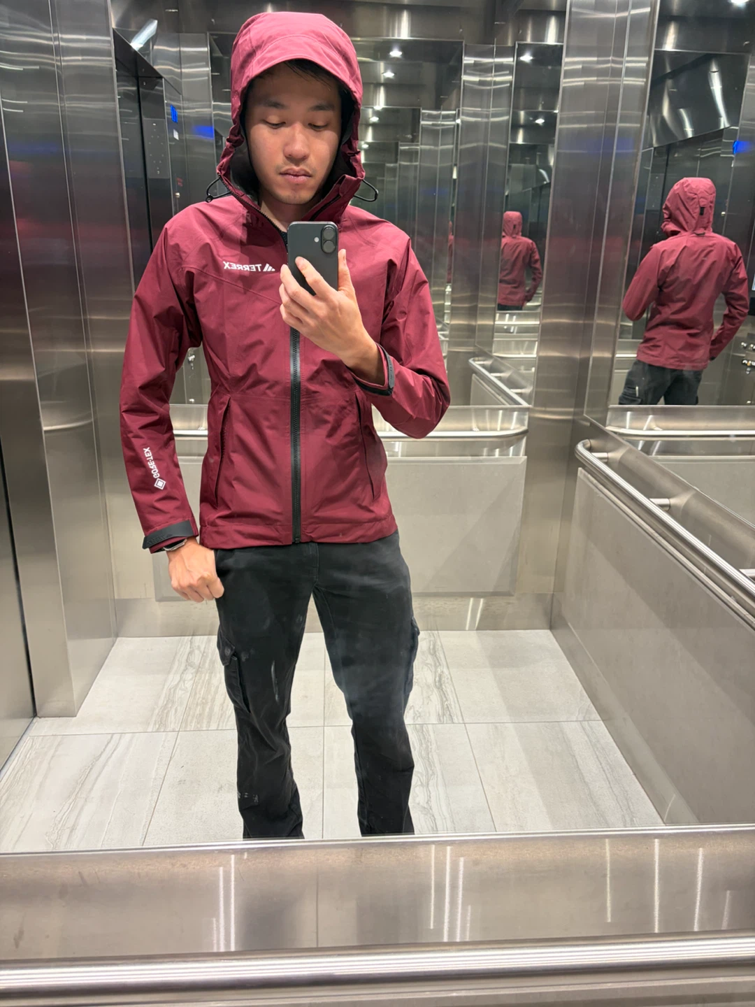 Adidas Terrex Gore-Tex Hooded Jacket Burgundy - photo 4