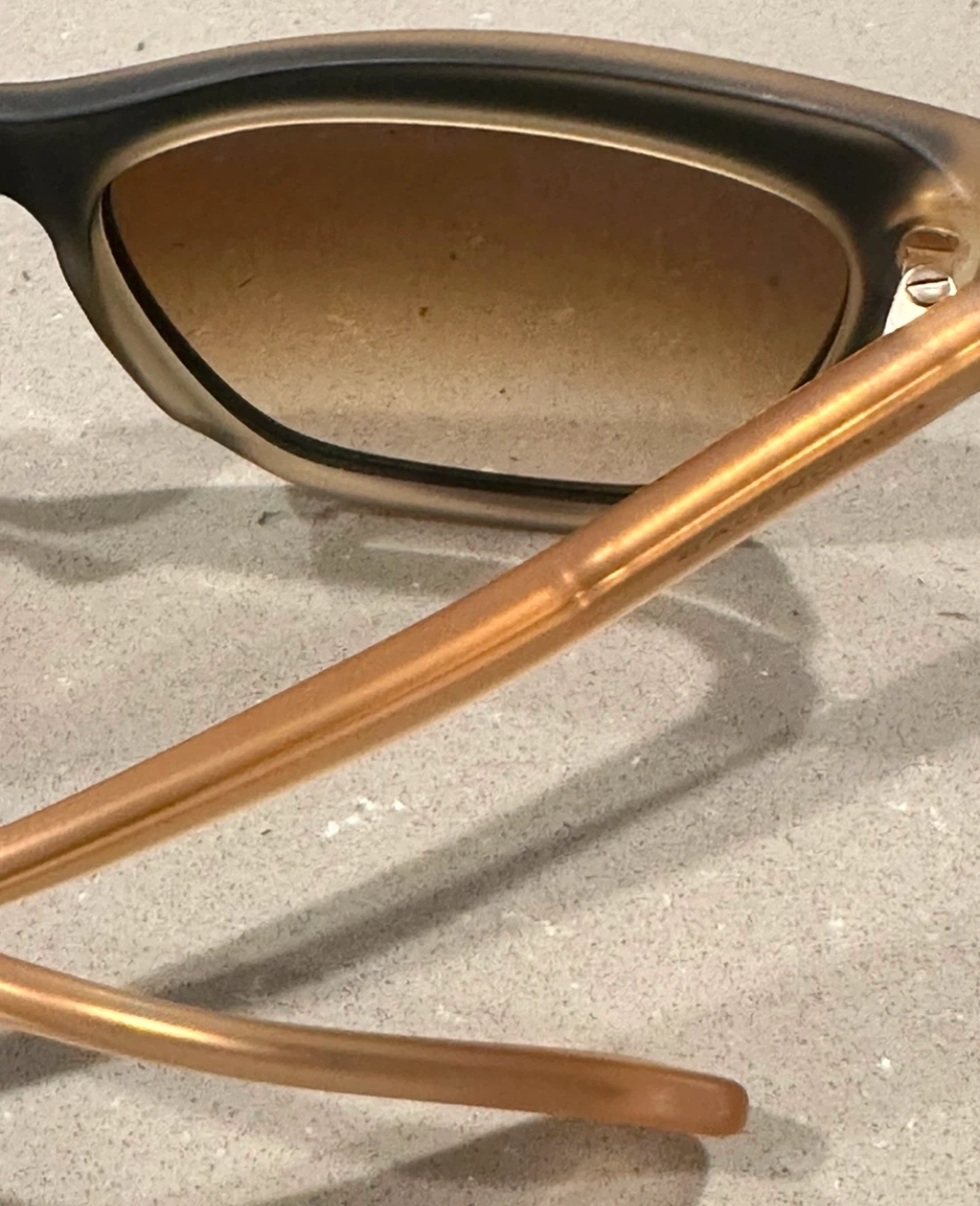 99% new - Balenciaga Sunglasses - photo 2