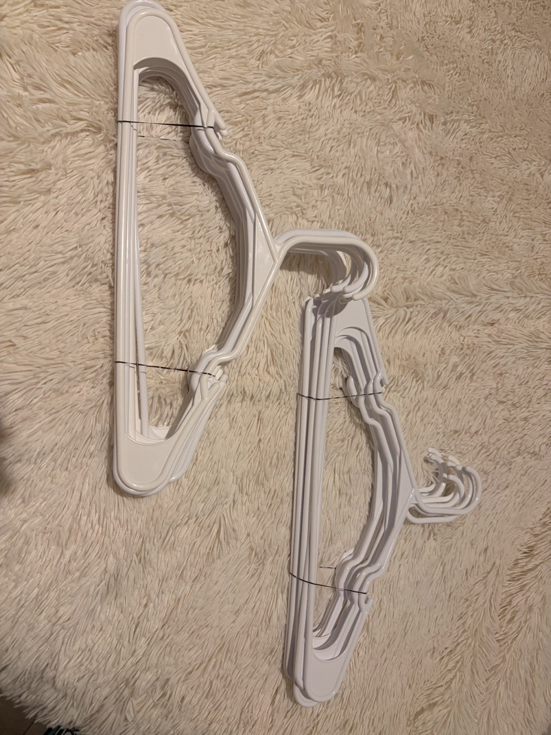 White Plastic Hangers - Set of 20