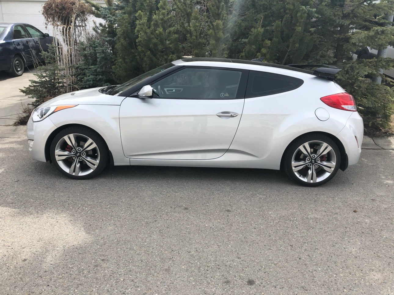 2015 Silver Hyundai Veloster with Spoiler