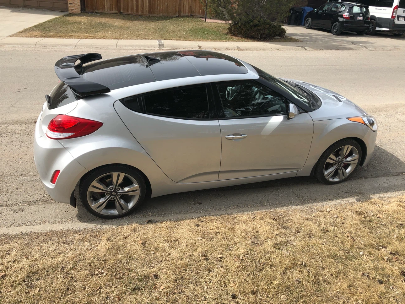 2015 Silver Hyundai Veloster with Spoiler - photo 2