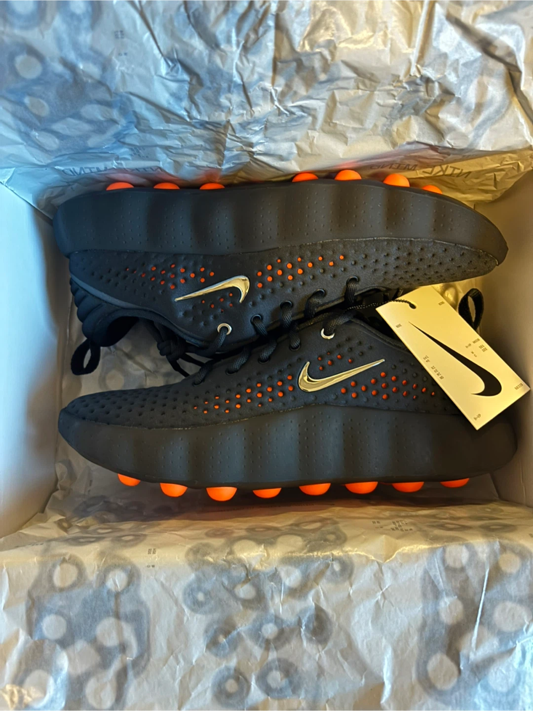 Nike Mind 002 size 9.5 Men’s/11 Women’s