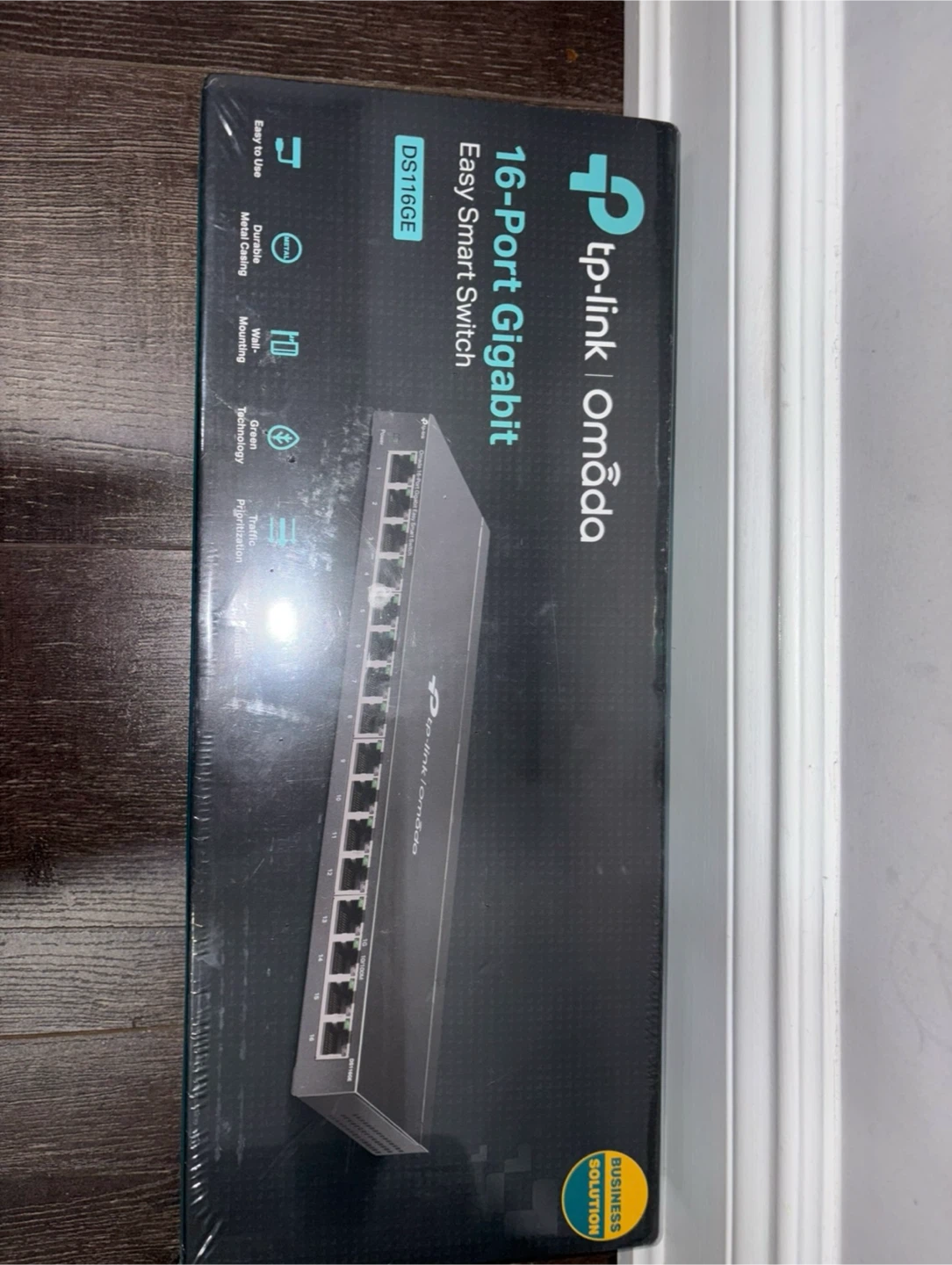 TP-Link Omada 16-Port Gigabit Easy Smart Switch DS116GE