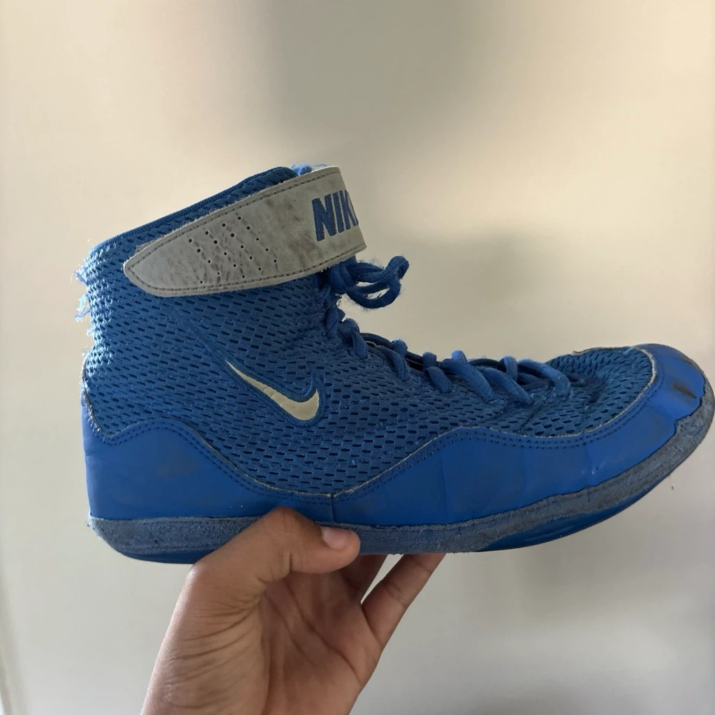 blue nike inflict wrestling shoes 7.5 mens - photo 2