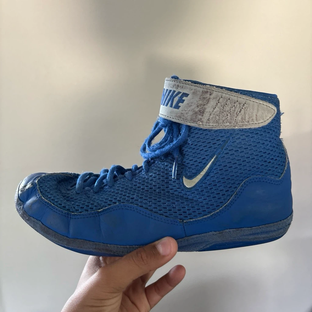 blue nike inflict wrestling shoes 7.5 mens - photo 3