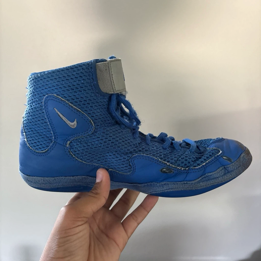 blue nike inflict wrestling shoes 7.5 mens - photo 4
